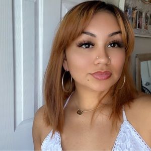 Meet your Posher, Sofia